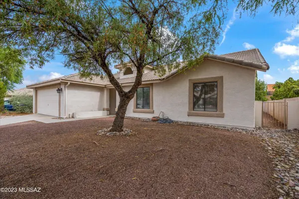 8009 S Lennox Lane, Tucson, AZ 85747