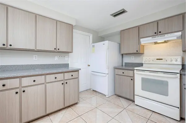 854 CUMBERLAND RD, Venice, FL 34293