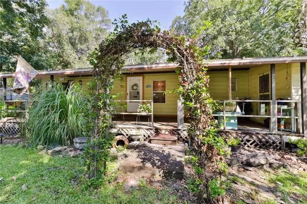 7 MAGNOLIA RD, Palm Coast, FL 32137