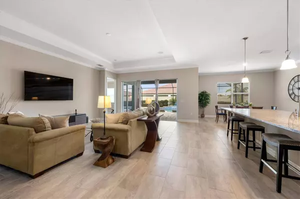 11819 PERENNIAL PL, Bradenton, FL 34211