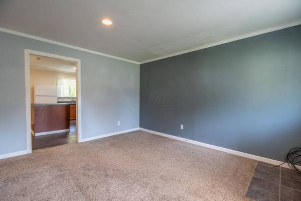 33 Neil Street, Delaware, OH 43015