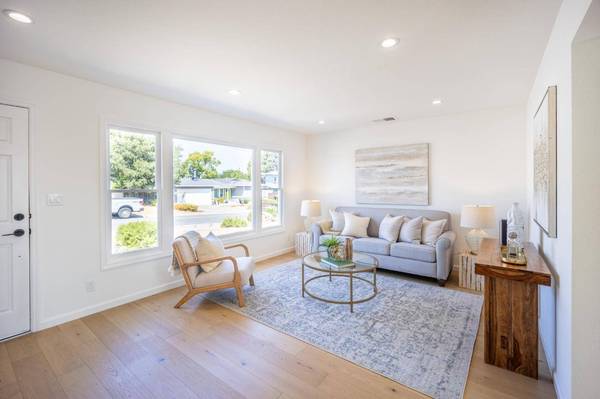 279 La Casa AVE, San Mateo, CA 94403