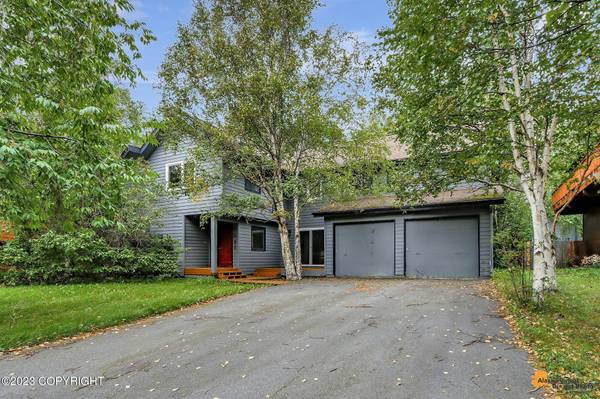 2931 Rocky Bay CIR, Anchorage, AK 99515