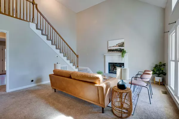 3526 Clearwater Dr, Clarksville, TN 37042