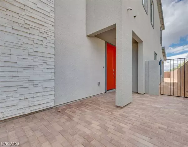 1231 Chestnut Sparrow Avenue, North Las Vegas, NV 89084