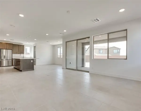 1231 Chestnut Sparrow Avenue, North Las Vegas, NV 89084