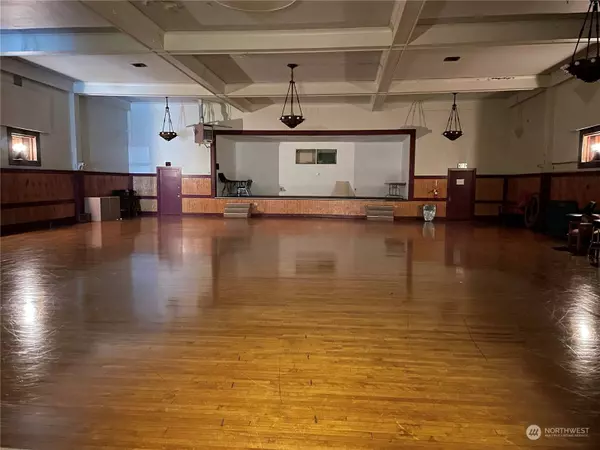 1125 N Forest ST, Bellingham, WA 98225