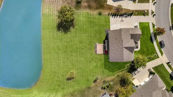 13385 Dennison DR E, Fishers, IN 46037