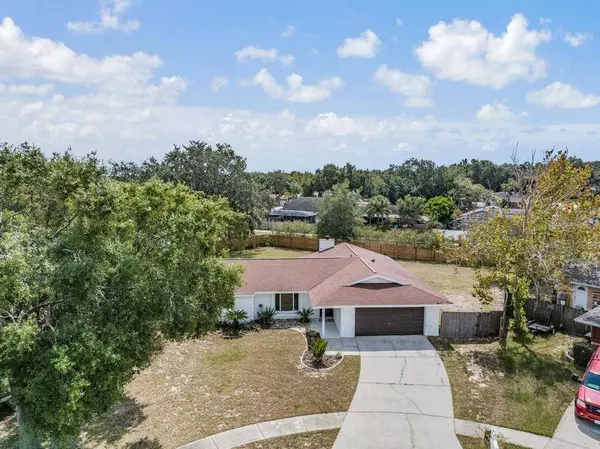 1215 HAWLEY CT, Valrico, FL 33594