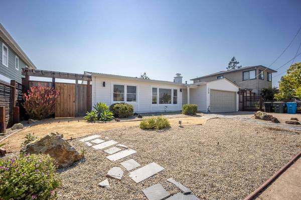 279 La Casa AVE, San Mateo, CA 94403