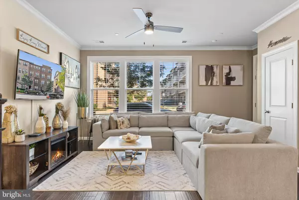 45145 KINCORA DR, Sterling, VA 20166