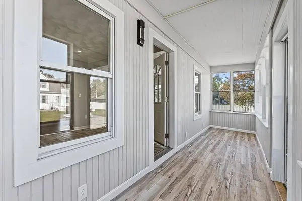 30 Elm St., Dracut, MA 01826