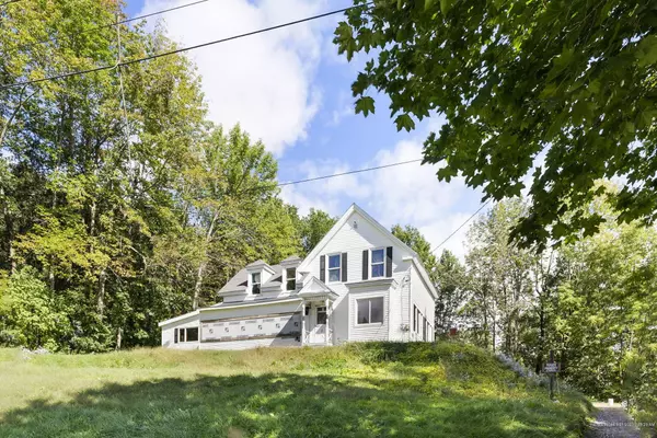 7 Princess Drive, Sabattus, ME 04280