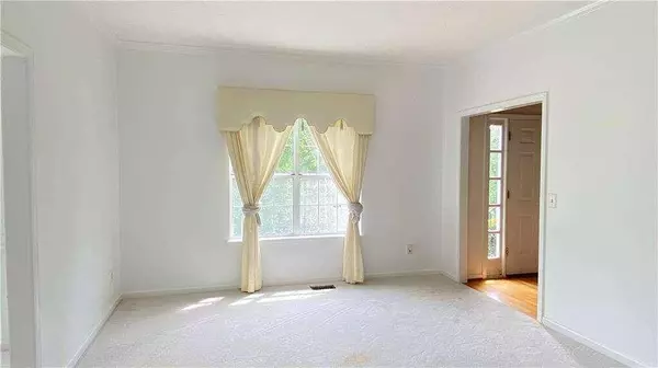 220 Canaan Glen WAY SW, Atlanta, GA 30331