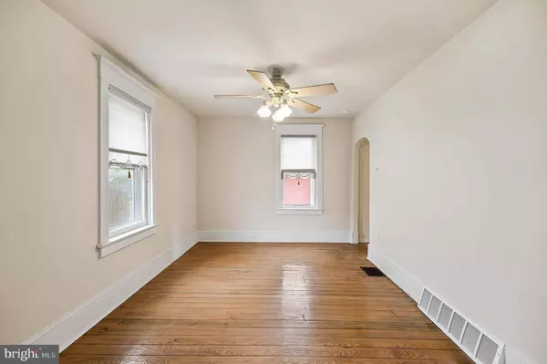 116 CHESTER AVE, West Berlin, NJ 08091