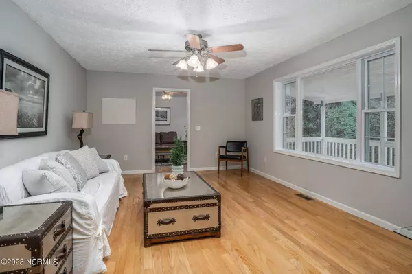 4012 Rosinburg Road, Zebulon, NC 27597