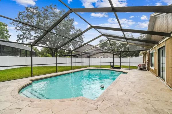 15902 COUNTRY FARM PL, Tampa, FL 33624