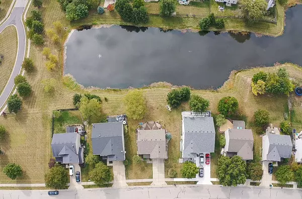 10345 Cotton Blossom DR, Fishers, IN 46038