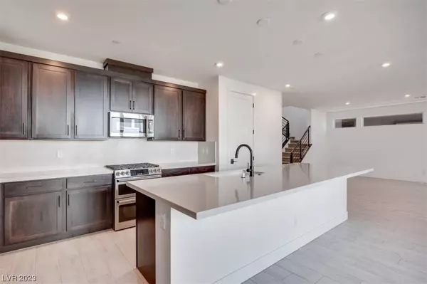 3242 Fountaintree Avenue, Henderson, NV 89044