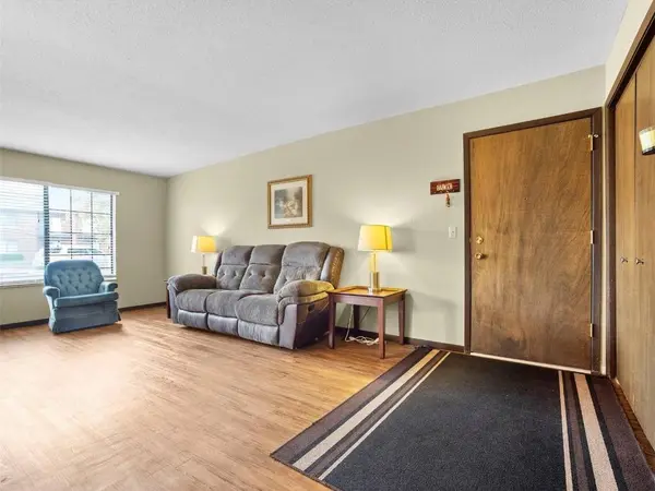 839 Kerry Lane SE #52, Cedar Rapids, IA 52403