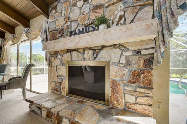 70 FERNBROOK RD, Oldsmar, FL 34677