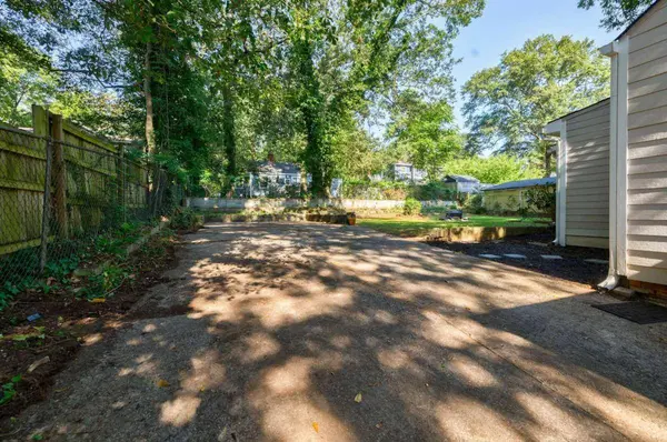 1545 Athens AVE SW, Atlanta, GA 30310