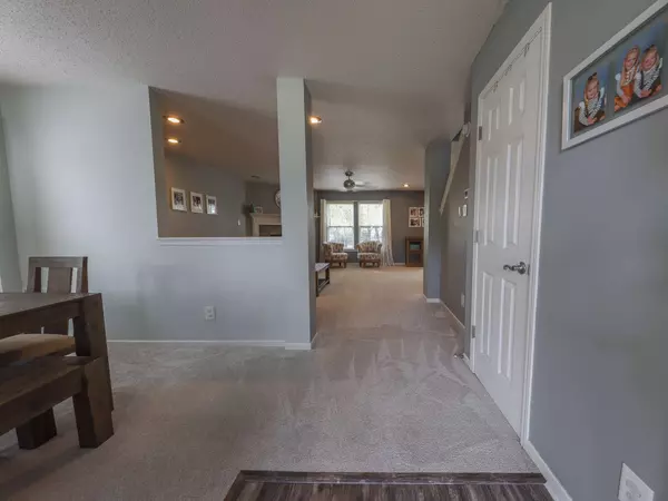 10345 Cotton Blossom DR, Fishers, IN 46038