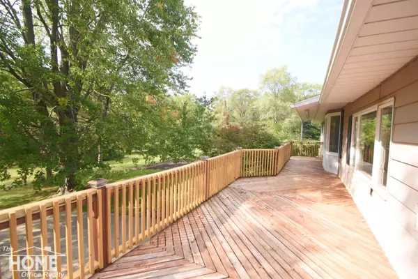 7055 S Geeck Road, Durand, MI 48429