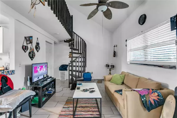 2154 BRADFORD ST #201, Clearwater, FL 33760