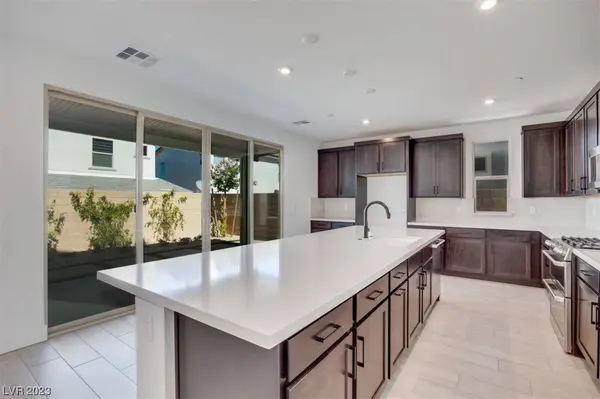 3242 Fountaintree Avenue, Henderson, NV 89044