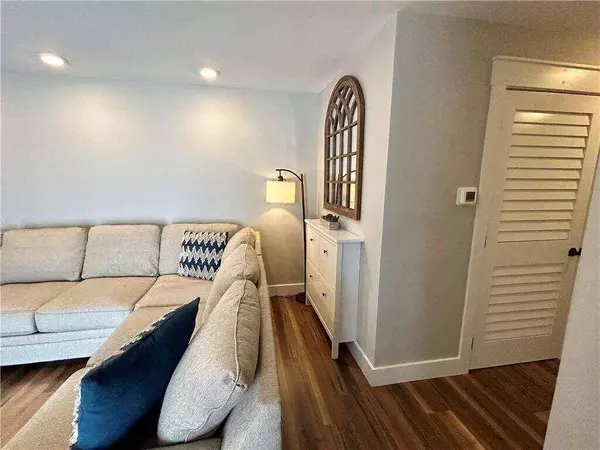 346 Carpenter DR #24, Sandy Springs, GA 30328