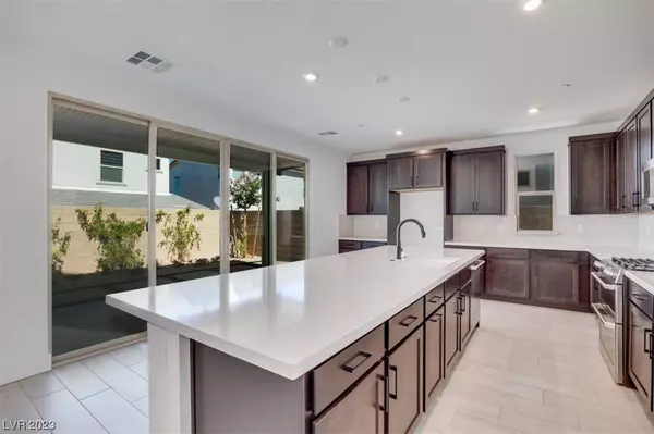 3242 Fountaintree Avenue, Henderson, NV 89044