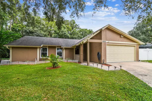 15902 COUNTRY FARM PL, Tampa, FL 33624