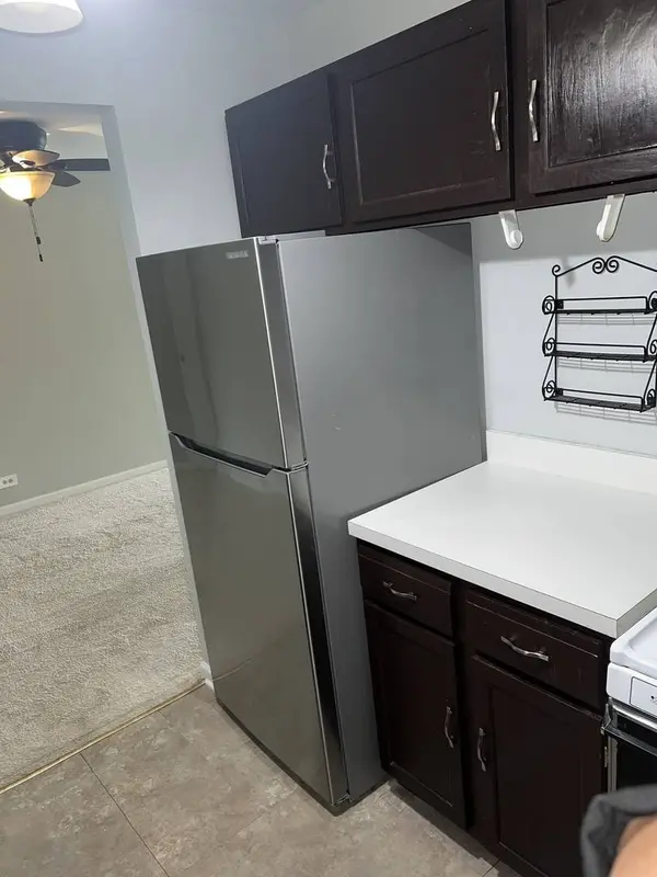 24 Kingery Quarter #101, Willowbrook, IL 60527