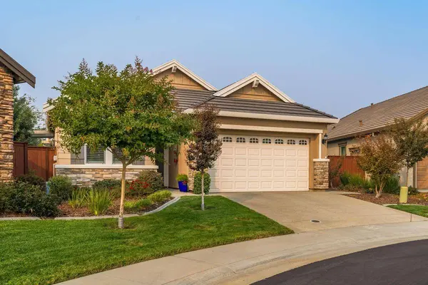 2033 Coryton LN, Roseville, CA 95747