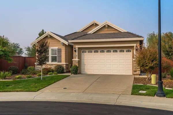 2033 Coryton LN, Roseville, CA 95747