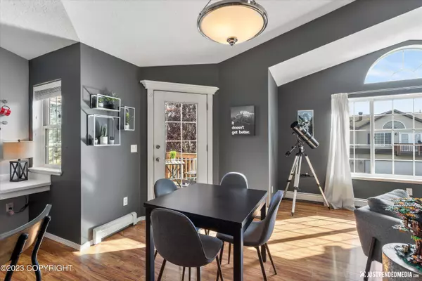 11720 Galloway LOOP #27, Eagle River, AK 99577