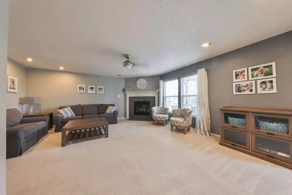 10345 Cotton Blossom DR, Fishers, IN 46038