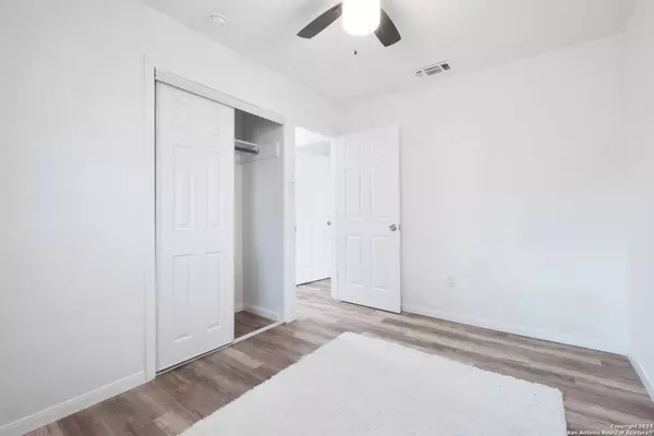 218 MYRICK BLVD, San Antonio, TX 78221-3539