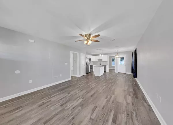 3191 Maple Street, Crestview, FL 32539