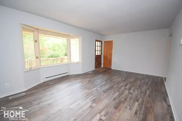 7055 S Geeck Road, Durand, MI 48429