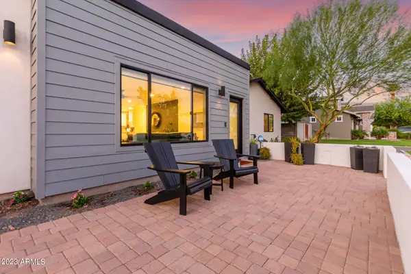 3830 E DEVONSHIRE Avenue, Phoenix, AZ 85018