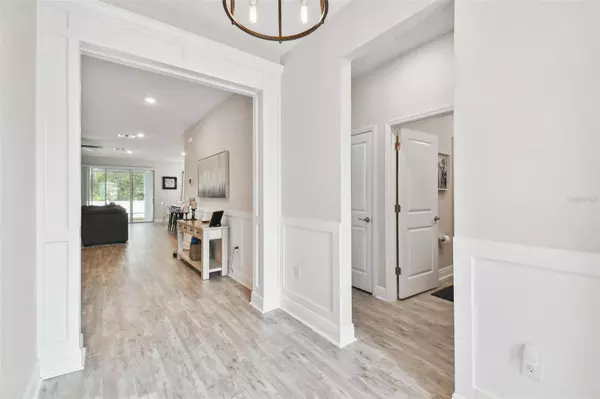 8303 PRAISE DR, Tampa, FL 33625