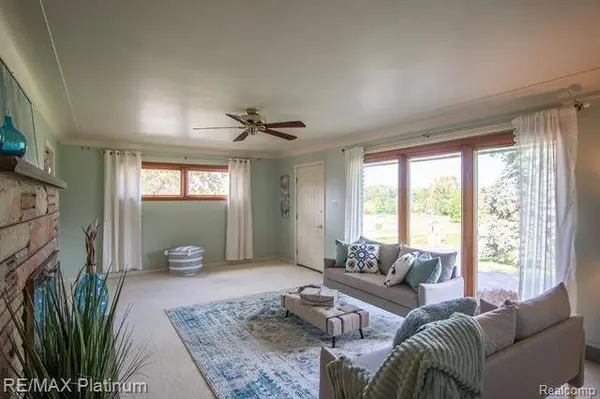 7435 PONTIAC TRAIL Road, Northville, MI 48168