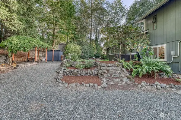 7406 Varsity LN NE, Bremerton, WA 98311