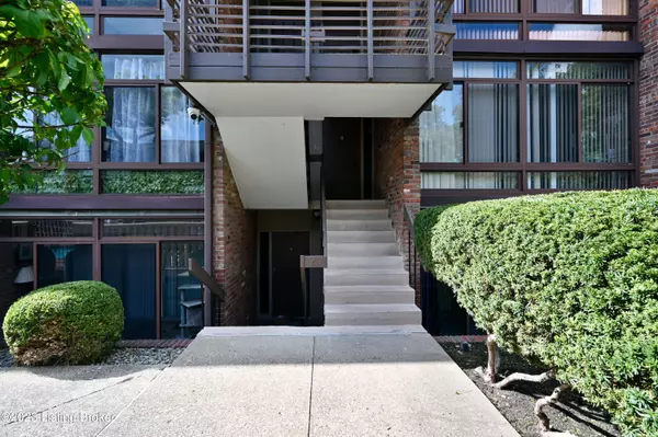 1040 Cherokee Rd A1, Louisville, KY 40204