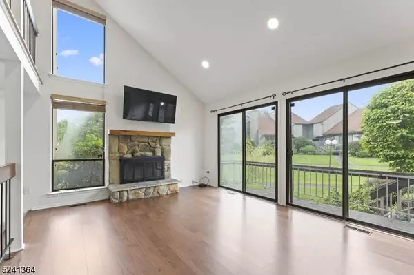 112 Bluebird Dr #4D, Hillsborough Twp., NJ 08844