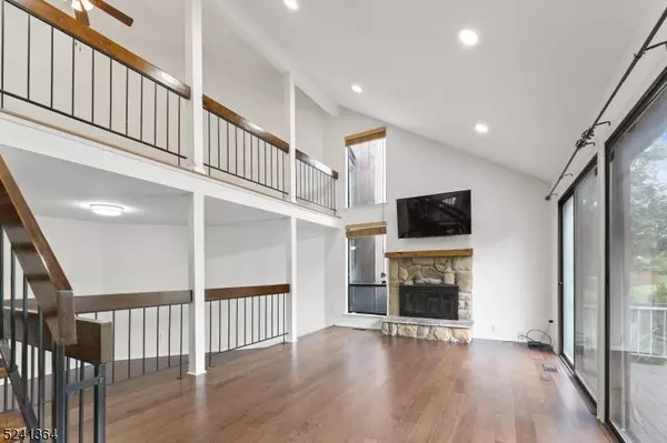 112 Bluebird Dr #4D, Hillsborough Twp., NJ 08844