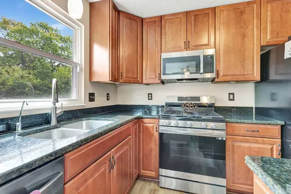 8058 Bertwood CT, West Chester, OH 45069