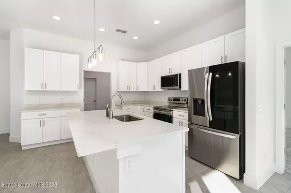 1163 Johnston Road SE # 11, Palm Bay, FL 32909